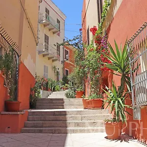 https://margherita-la-maddalena-sassari.in-sardinia.net